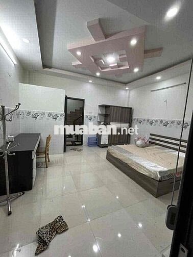 *** CHO THUÊ NHÀ ĐẸP-50M2-CÓ NỘI THẤT- 2PN+3WC-TÂN TẠO-8TR ***