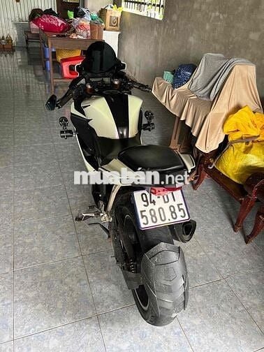 Yamaha R15 V3 2021 Trắng