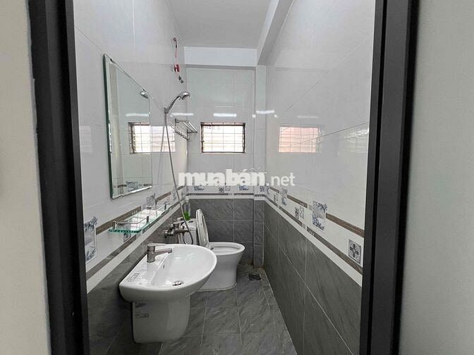 Cho Thuê Nhà Nguyên Căn 100M2 Linh Đông Thủ Đức