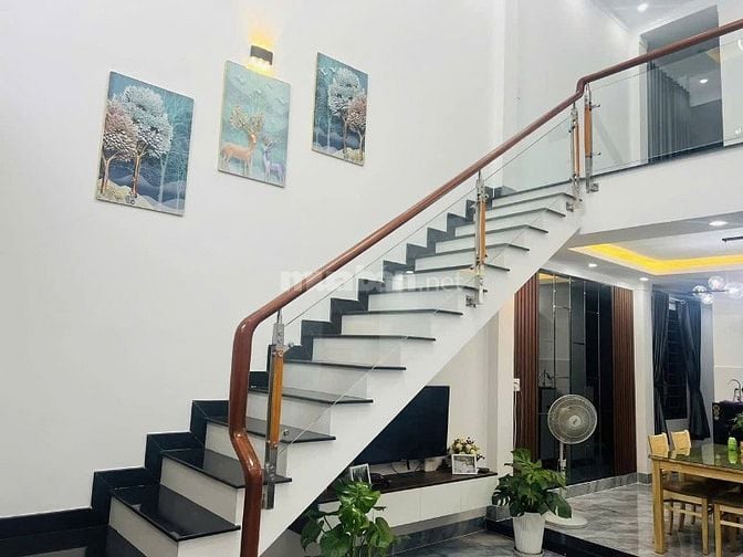 Chính chủ cần bán nhà đường Vĩnh Lộc, Bình Tân 100m2, giá 1tỷ1