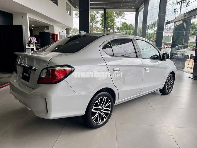 Mitsubishi Attrage 2025 CVT Premium Trắng Thái Lan