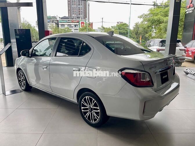 Mitsubishi Attrage 2025 CVT Premium Trắng Thái Lan