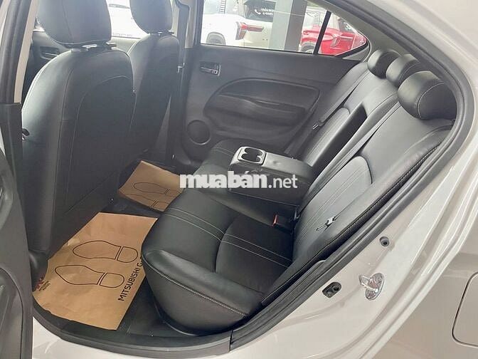 Mitsubishi Attrage 2025 CVT Premium Trắng Thái Lan