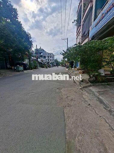NHÀ NGAY KHU NAM LONG, 5PN, 6WC, ĐƯỜNG XE TẢI 