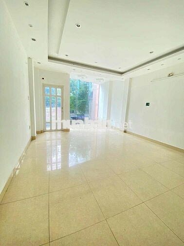 SIÊU PHẨM ỐP KÍNH - 108E Cộng Hòa, P.4, TB, 5X23M, có hầm, Tmáy + PCCC