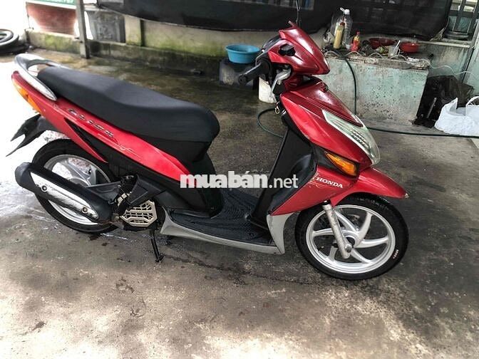Honda Click 2011 màu Đỏ