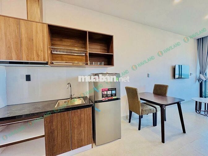 Studio ven biển, mới 100%, hồ bơi, gym, sauna, dọn phòng hàng tuần