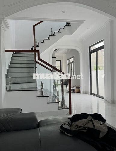 Cho Thuê nguyên căn Villa mới xây tại Đà lạt tỉnh Lâm Đồng