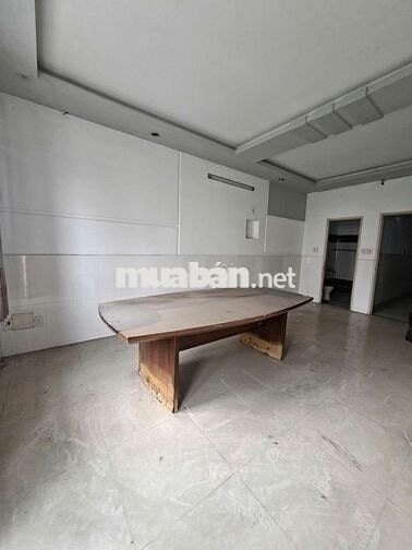 NHÀ NGAY KHU NAM LONG, 5PN, 6WC, ĐƯỜNG XE TẢI 