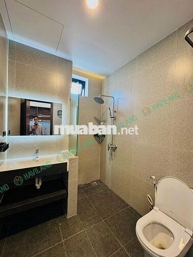 Studio ven biển, mới 100%, hồ bơi, gym, sauna, dọn phòng hàng tuần