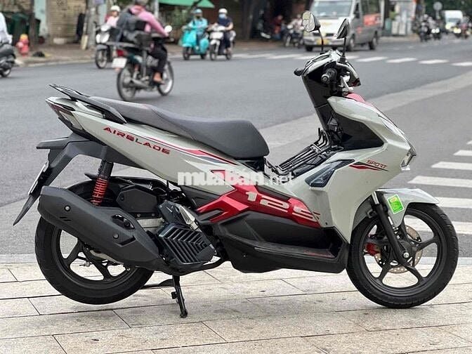 Honda AirBlade AB 125 4val 2024 Xám đỏ đen 9000km