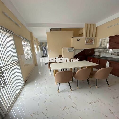 Căn góc, mặt tiền Lê Văn Lương, Diện tích 164m2, Sẵn dòng tiền