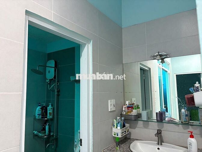 BÁN NHÀ QUẬN 7- PHƯỜNG PHÚ THUẬN- SÁT PMH