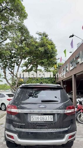 Ford Everest Titanium 4x2 2019 Đen