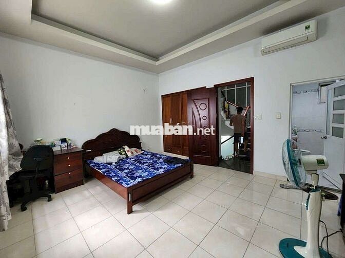 NHÀ PHỐ MẶT TIỀN KDC HIỆP BÌNH 