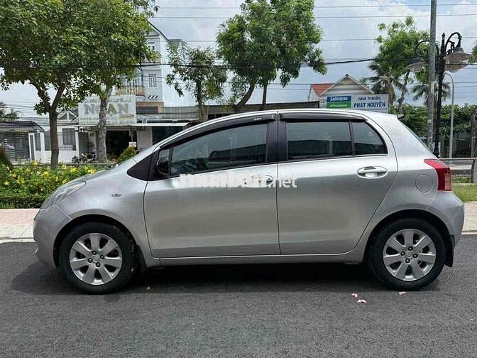 Toyota Yaris 1.3AT 2008 Tự động Bạc