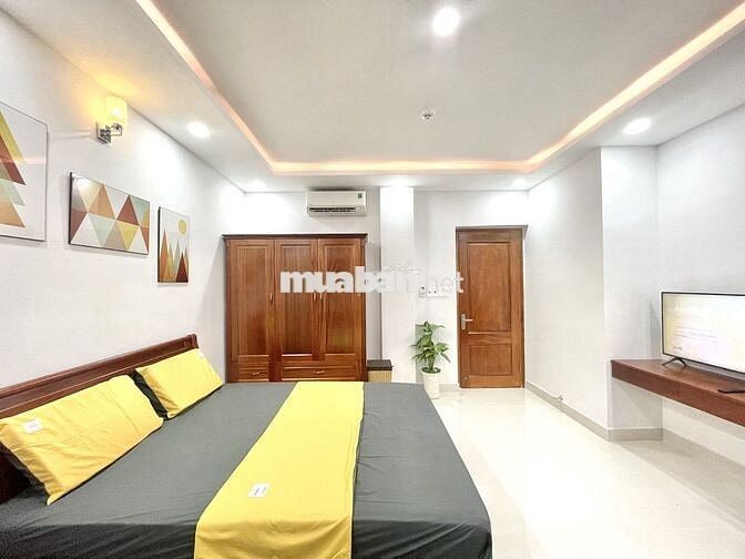 Căn Hộ Mới Toanh Full Nội Thất Gần Chợ Phạm Văn Hai