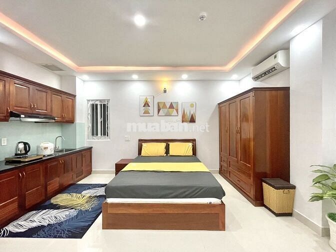 Căn Hộ Mới Toanh Full Nội Thất Gần Chợ Phạm Văn Hai