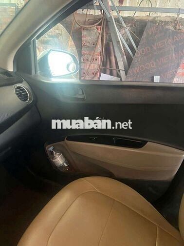 Bán xe Hyundai i10 2014 Trắng 5 chỗ