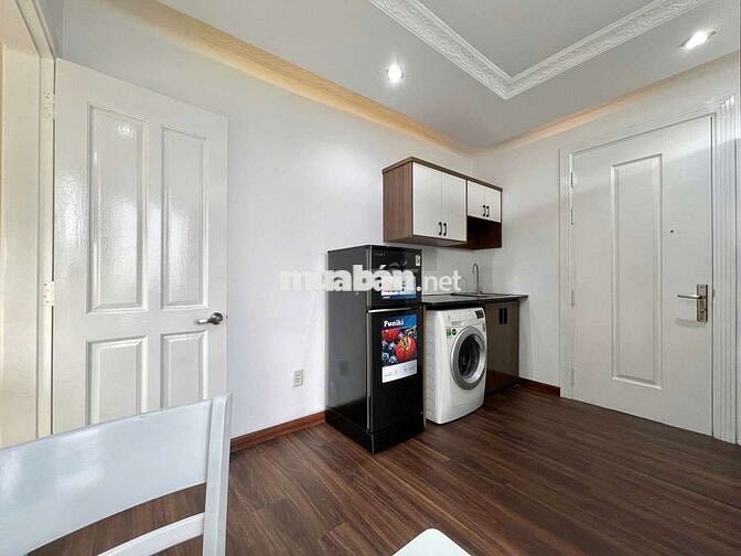 Căn hộ1PN 40m2 bancong thoáng - View sông ngay bờ kè Hoàng Sa Q3