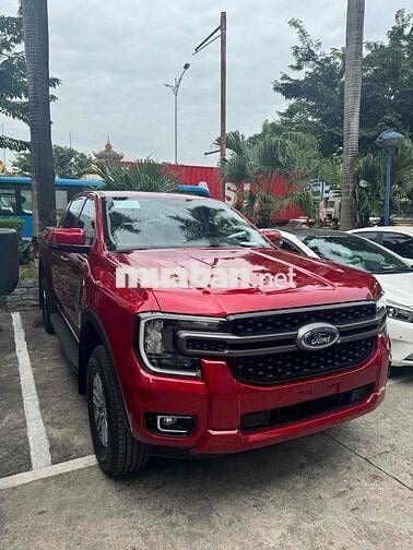 Ford Ranger XLS 2025 Đỏ 5 chỗ 29.000 km