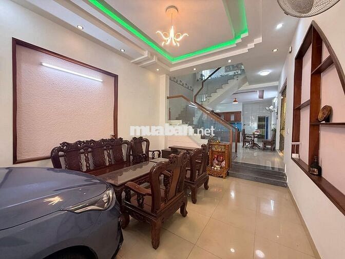 CHO THUÊ NHÀ 3 TẦNG MẶT TIỀN _5PN_3WC_ SẴN NỘI THẤT