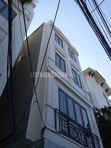 CHO THUÊ NHÀ NGUYÊN CĂN 5 TẦNG, LÔ GÓC GẦN TRƯỜNG TIỂU HỌC CỰ KHỐI
