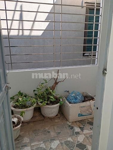 CHO THUÊ NHÀ NGUYÊN CĂN 5 TẦNG, LÔ GÓC GẦN TRƯỜNG TIỂU HỌC CỰ KHỐI