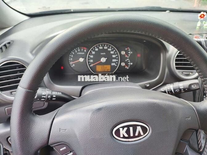 KIA CARENS 2011 Số sàn