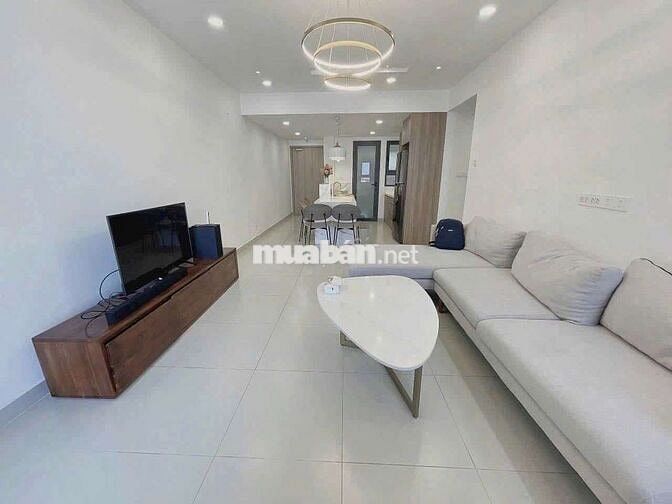 Căn hộ có sẵn 2PN full nội thất,tầng cao, nhà sạch đẹp thông thoáng