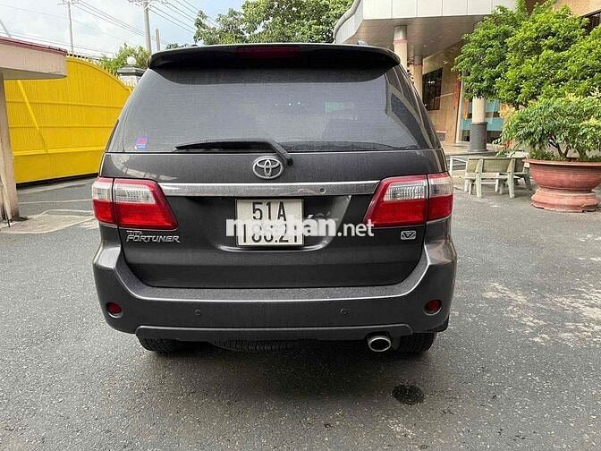 Toyota Fortuner 2011 Xăng Xám 108.000 km