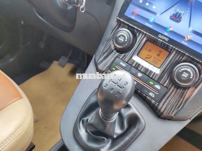 KIA CARENS 2011 Số sàn