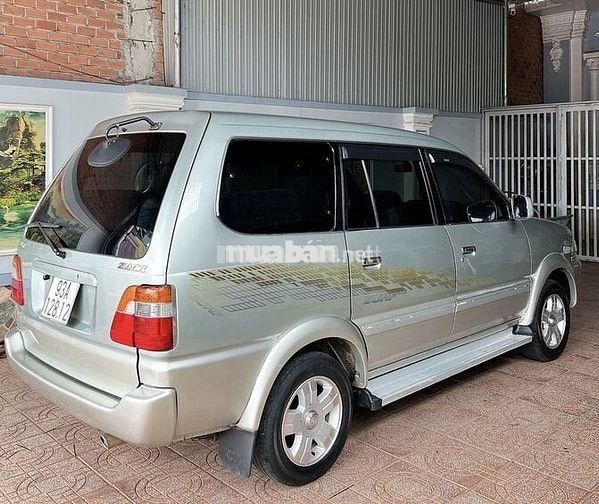 Gia đình cầm bán Toyota Zace Surf