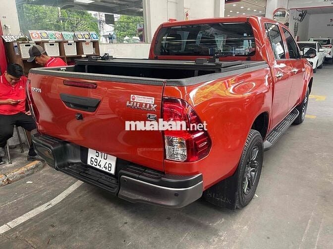 Toyota Hilux 2.4AT 2021 / Siêu lướt