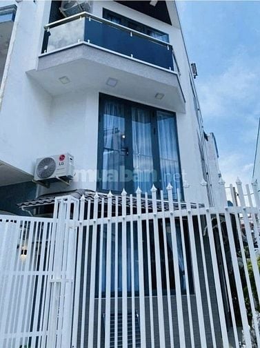 CĂN 1: CHO THUÊ NHÀ 2MT TÂN THỚI HIỆP, P.13, Q.11, 20TR.