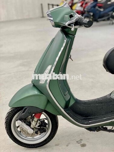 Vespa Sprint 125 ABS 2018 Xanh Rêu Nhám Chính Chủ