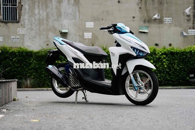 Honda Vario 125 Trắng Xanh