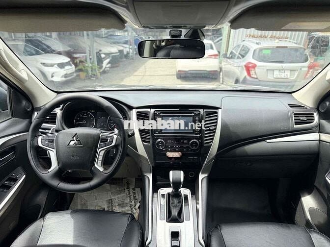 Mitsubishi Pajero Sport 3.0G AT 4x2 2019