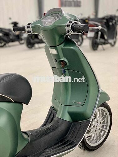 Vespa Sprint 125 ABS 2018 Xanh Rêu Nhám Chính Chủ