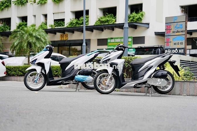 Honda Vario 125 Trắng Xanh