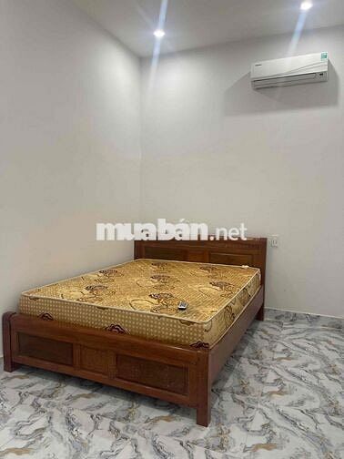 Cho thuê nhà kiệt 221 Tôn Đản cách MT 50m Kiệt Thẳng Thông