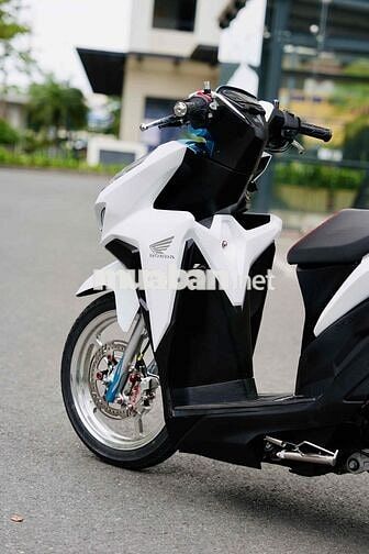 Honda Vario 125 Trắng Xanh