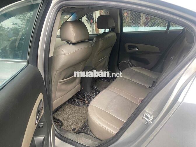 Chevrolet Cruze 2010 Số tự động Bạc 127693 km