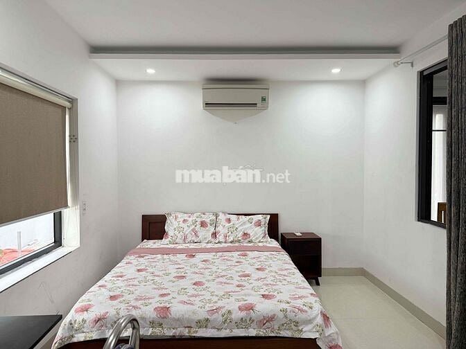 Trống sẵn căn hộ 1 phòng ngủ mát mẻ gần biển