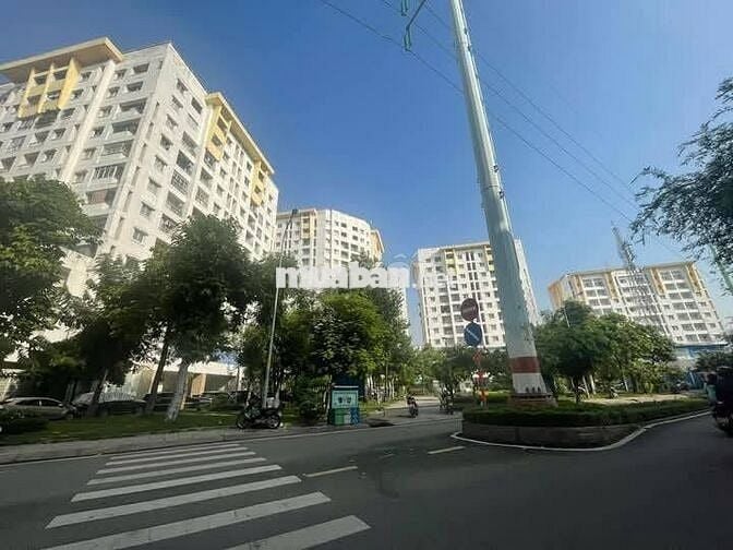 Cho thuê căn hộ 60m² full nội thất tại Chung cư Phú Thọ, Quận 11