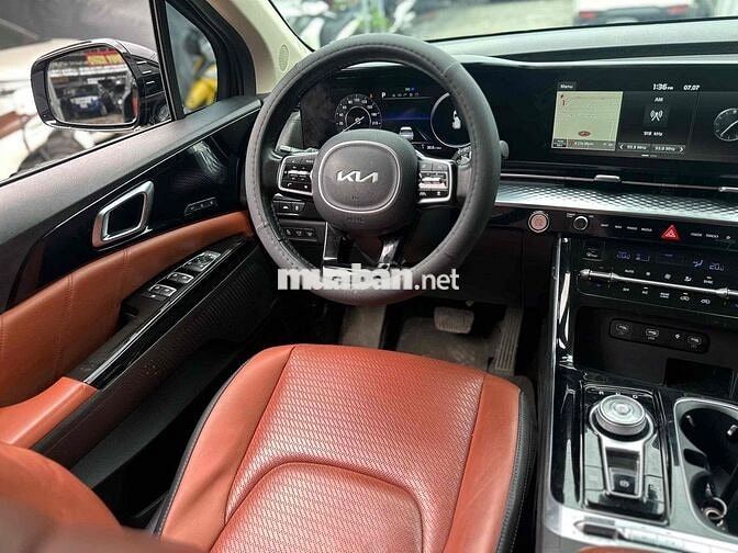 Kia Carnival Signature 2.2D 2022 Đen 78000km