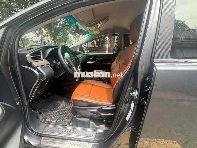 Toyota Innova 2017 Tự động Xám