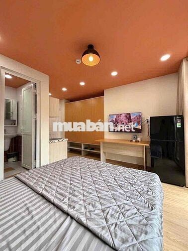 căn hộ dịch vụ studio ban công full nt mới ngay trung tâm q7