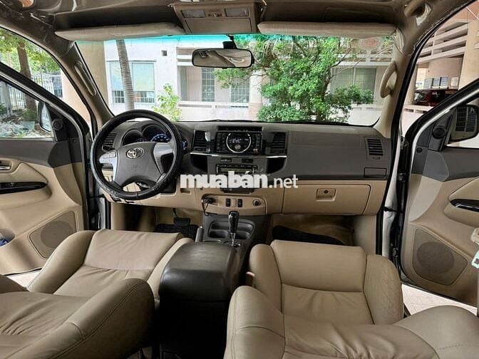 Toyota Fortuner - 2012 số tự động ( mẫu mới )