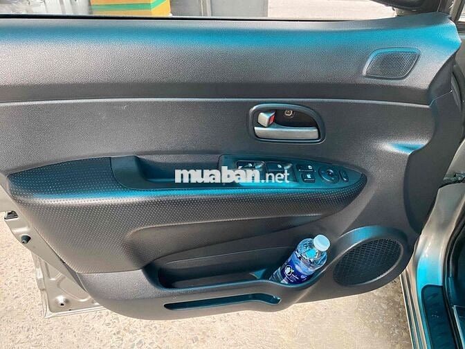 Bán kia carren số tự động 7 chỗ ,máy số rin êm ru